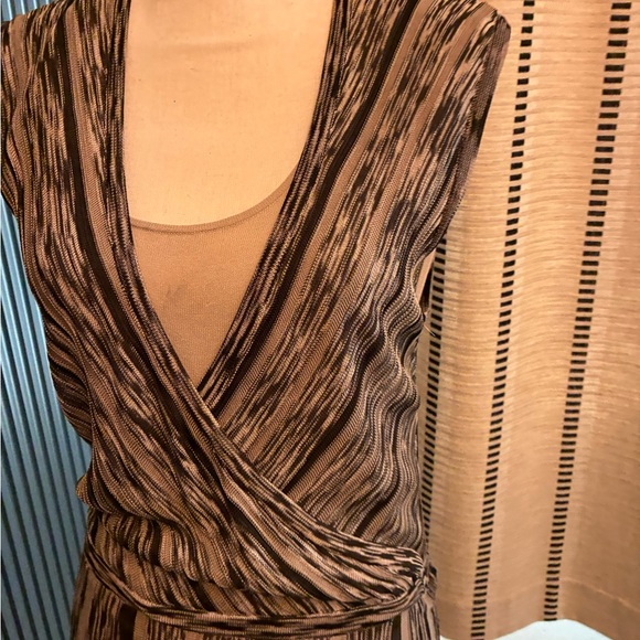 Jones New York Striped Brown Maxi Dress - Picture 4 of 15